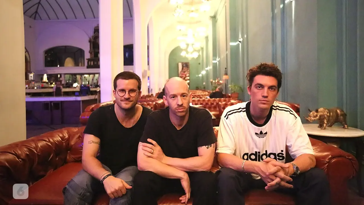 [Bintang] LANY