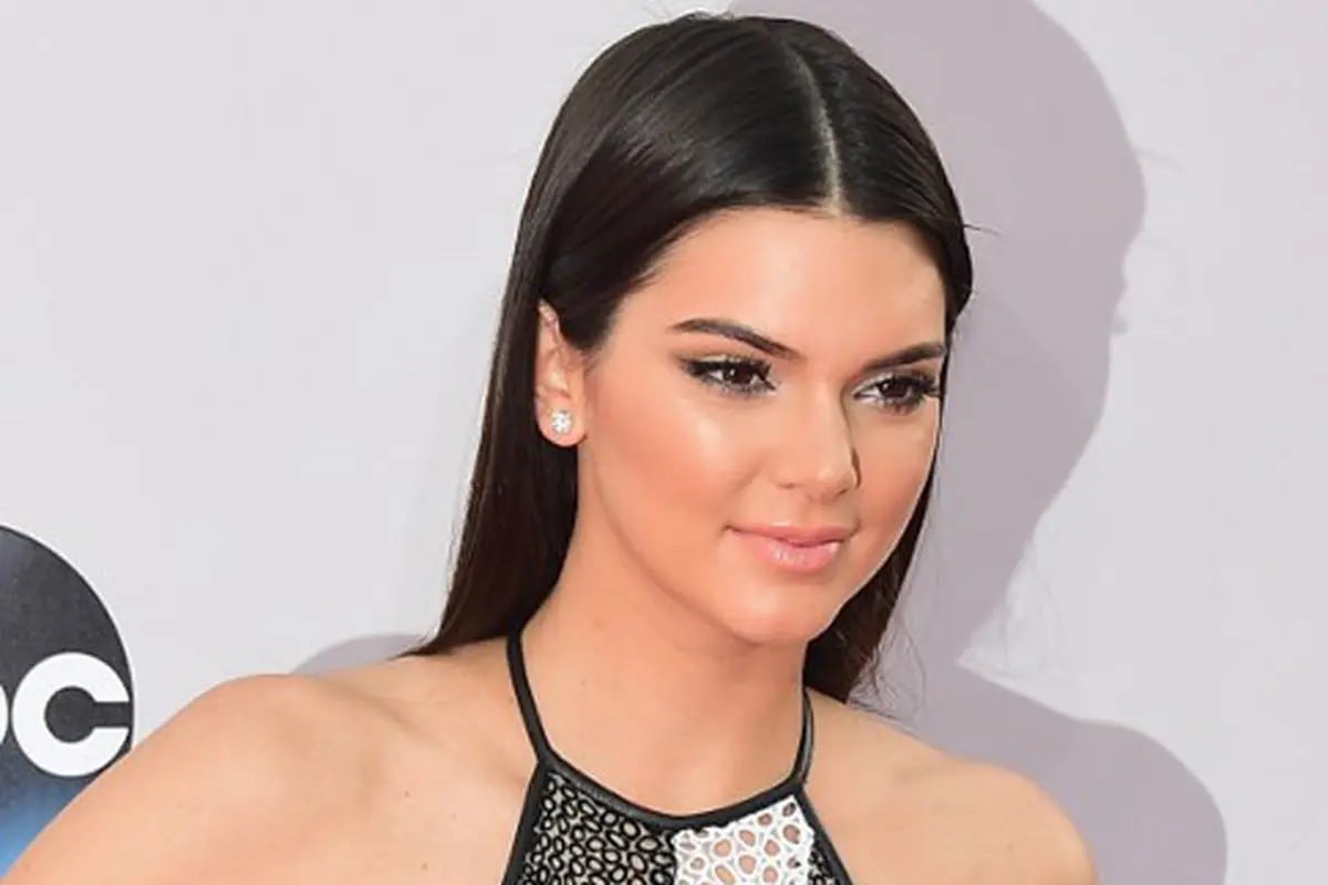 [Bintang] Kendall Jenner