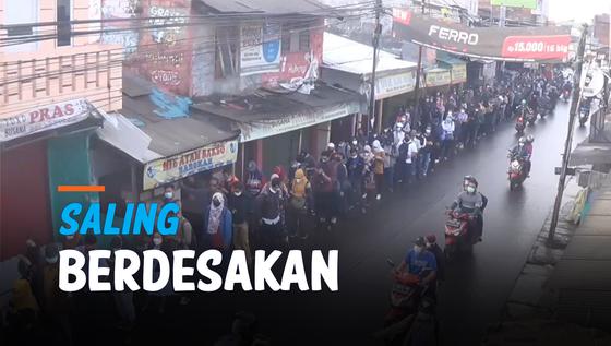 VIDEO: Hari Pertama Aktivitas, Ribuan Penumpang Commuter Line Berdesakan