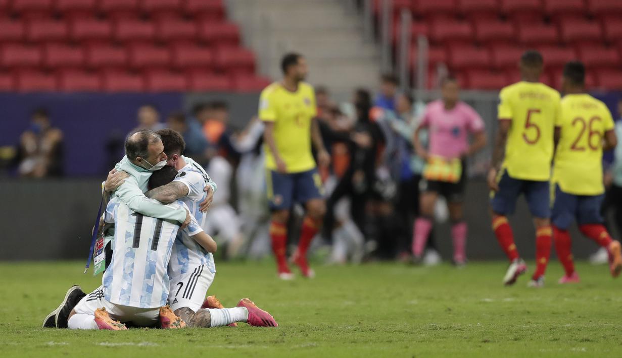 Kemenangan ini membawa Argentina ke Babak Final CONMEBOL Copa America 2021 melawan Brasil. Mereka akan bertemu di Stadion Maracana, Rio de Janeiro, Brasil pada Minggu (11/07/2021) pagi WIB. (Foto: AP/Eraldo Peres)