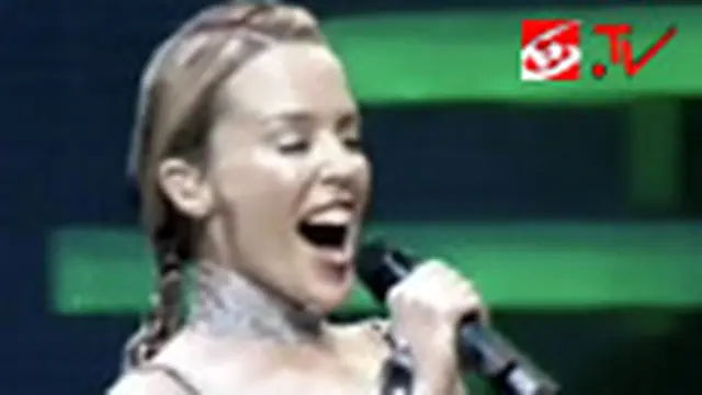 Konser Kylie Minogue Bak Fashion Show