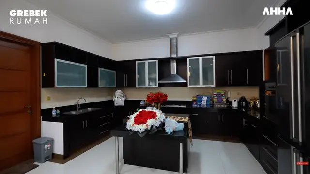 Potret Dapur Rumah Aisar Khaled
