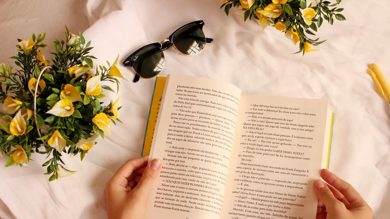 Membaca Buku