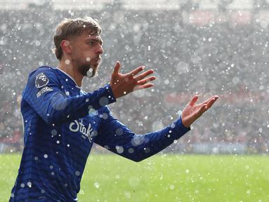 Everton berhasil terhindar kekalahan saat bertandang ke markas Brentford dalam laga lanjutan Liga Inggris 2025/2026, Sabtu (11/04/2026) waktu setempat. (AP Photo/PA/Steven Paston)