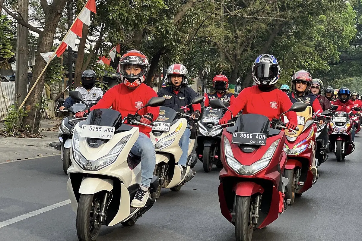 Konvoi 1.000 Bikers Honda PCX Rayakan HUT ke-79 Kemerdekaan Indonesia (ist)