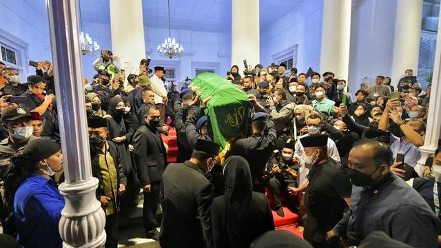 Jenazah Eril Tiba di Tanah Air