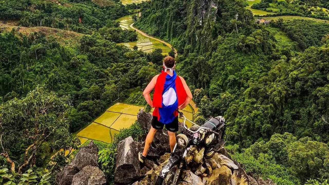 Gunung Phou Khe di Thailand, Bagian dari Pegunungan Luang Prabang
