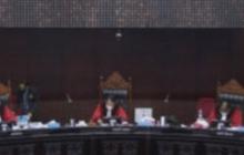 MK Tolak Gugatan Denny Indrayana dan Zainal Arifin Mochtar Terkait Syarat Usia Capres-Cawapres