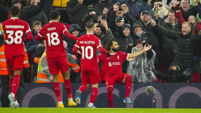 Foto: Drama Roller Coaster Mohamed Salah saat Melawan Newcastle, Sempat Gagal Penalti hingga Catatkan Rekor Gemilang bersama Liverpool