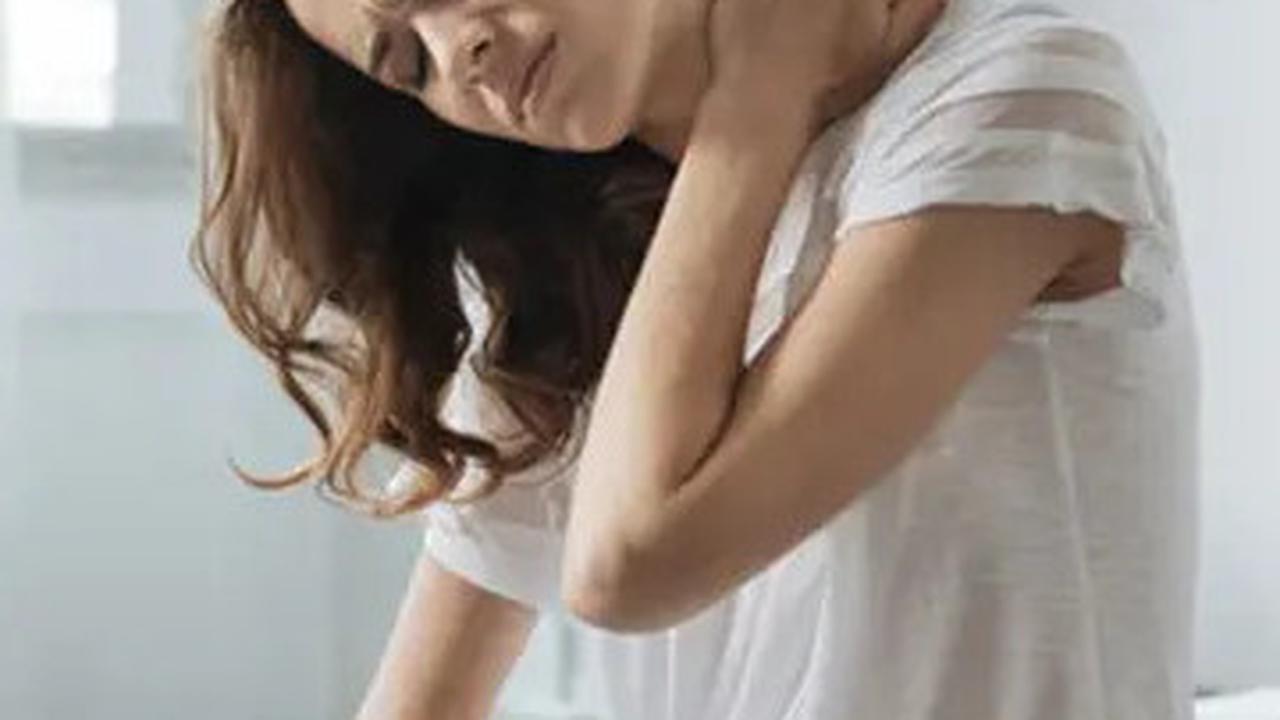 Waspada! Bantal yang Tidak Layak Pakai Bisa Sebabkan 5 Gangguan Ini Saat Tidur