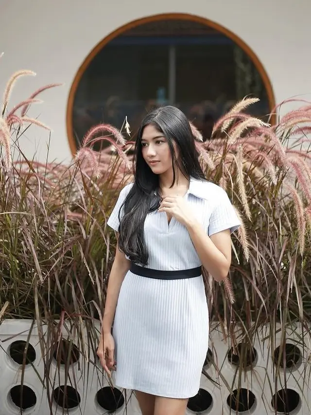 Erina Gudono tampil casual (Instagram/erinagudono)