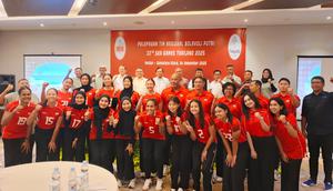 Timnas bola voli putri Indonesia resmi dilepas untuk bertanding pada ajang SEA Games 2025. Pelepasan berlangsung di Deli Serdang, Sumatra Utara, Kamis (4/12/2025). (PBVSI)