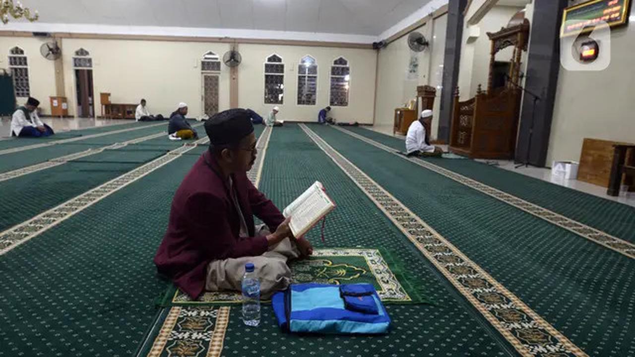 Apakah I'tikaf Harus Menginap di Masjid, Bolehkah Hanya Beberapa Jam? Buya Yahya Menjawab