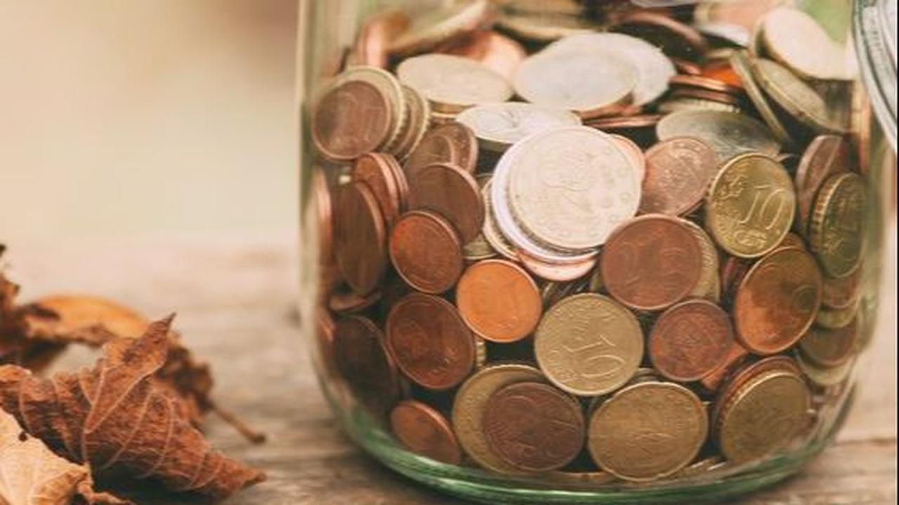 4. Konsisten Menabung dan Investasi