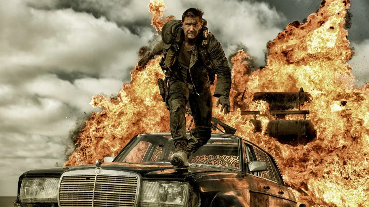 Ledakan di Padang Pasir Hiasi Trailer Mad Max: Fury Road