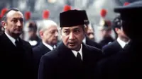 Presiden ke-2 RI, Soeharto saat berada di Prancis,13 November 1972 (AFP Photo)