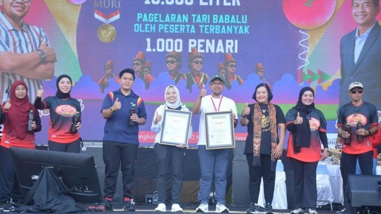 Kabupaten Batang Ukir Dua Rekor Muri Sekaligus: Tari Babalu dan Minyak Jelantah