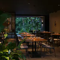 Kolaborasi kolektif hadirkan pengalaman bersantap baru bergaya Asian Fusion di Ramu Kitchen.