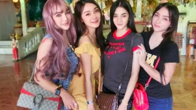 Perempuan Ini Ikhlaskan Suaminya Punya 4 Istri, Mengapa?