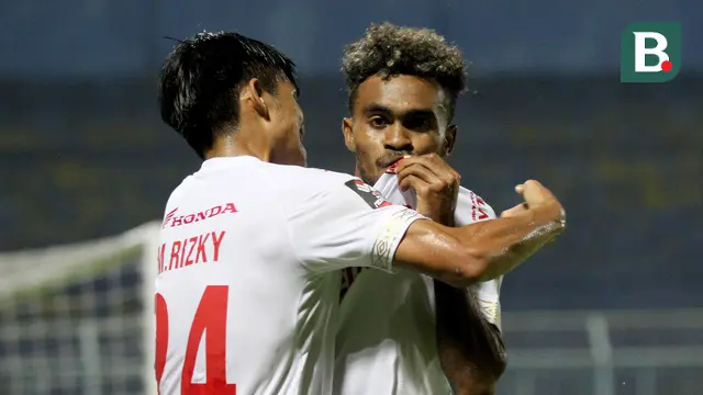 FOTO: PSM Makassar Bikin Persija Jakarta Tenggelam di Dasar Klasemen