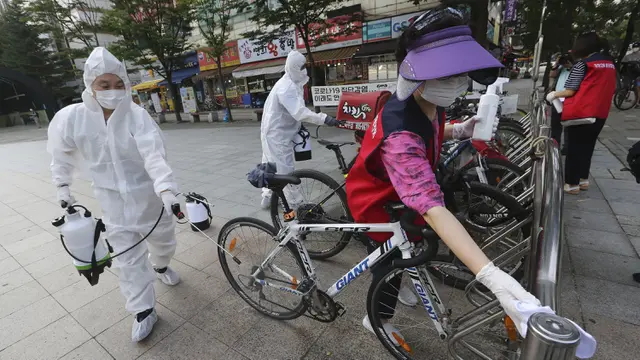 FOTO: Kasus COVID-19 di Korea Selatan Meningkat