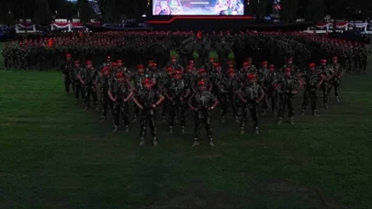Dari pertempuran di Kalimantan ini pula kemudian SAS belajar mengembangkan taktik gerilya bertempur di hutan. Kalau tak pernah berhadapan dengan pasukan elite Indonesia, mereka tak akan punya taktik ini.
