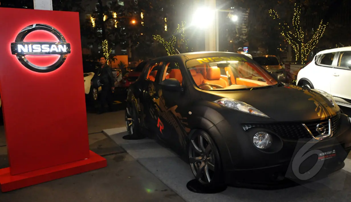 New Nissan Juke berwarna Phantom Black ikut dipamerkan saat peluncuran New Nissan Juke, SCBD Jakarta, Kamis (12/2/2015). (Lipuatan6.com/Panji Diksana)