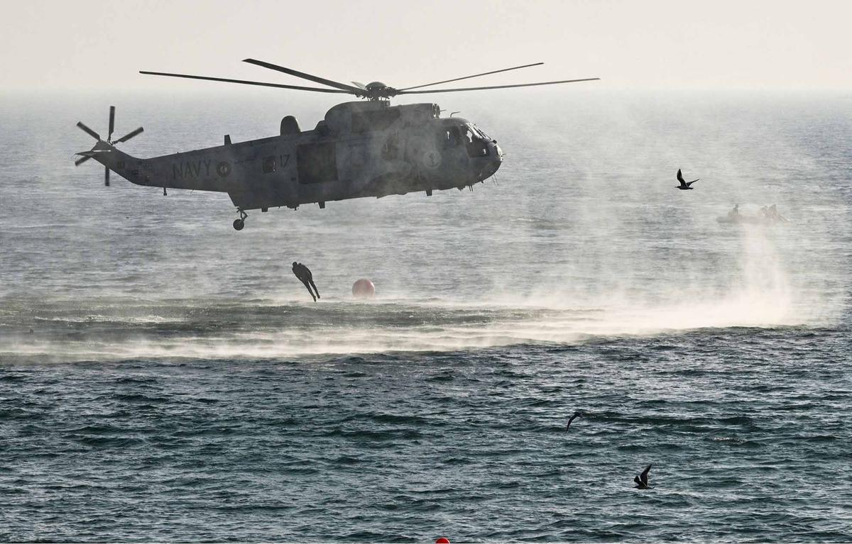 Kapal Perang TNI AL KRI Bung Tomo Ikuti Aman Exercise di Pakistan