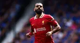 Masa depan Mohamed Salah di Liverpool hingga saat ini masih terlihat abu-abu. Bintang asal Mesir itu bisa meninggalkan klubnya jika tidak menandatangani kontrak baru. Sekarang ini kontrak Salah di Liverpool tersisa kurang dari setahun lagi. Kalau Salah pergi, Liverpool jelas harus mencari penggantinya di bursa transfer. Lalu, siapa saja yang bisa diincar The Reds?&nbsp;(HENRY NICHOLLS / AFP)