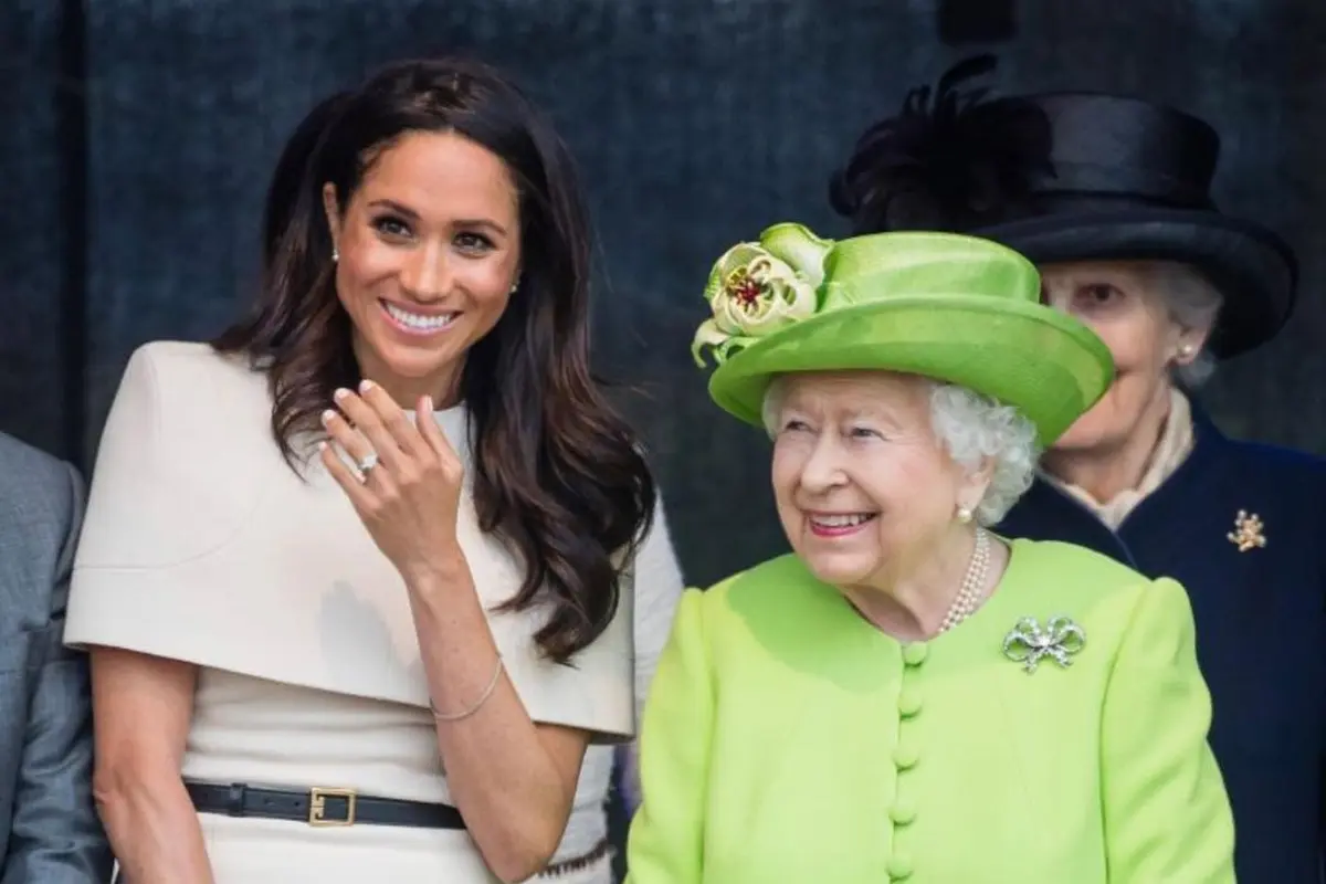 Pangeran Harry Sebut Meghan Markle Menyesali Pilihan Pakaiannya saat Bertemu Ratu Elizabeth Pertama Kali