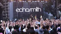 Tampil di panggung utama, Clown Chella, band asal California, Amerika Serikat, Echosmith berhasil menarik massa di acara We The Fest 2015. (Galih W. Satria/Bintang.com)