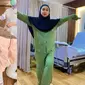 Potret Tingkah Lincah Ria Ricis Pasca Melahirkan, Bikin Geleng Kepala (Sumber: Instagram/nidyadonat)