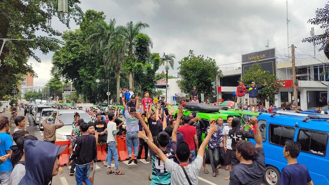 Demo Sopir Angkot di Balai Kota Bogor Ricuh, Jalan Macet usai Diblokir Hampir 1 Jam