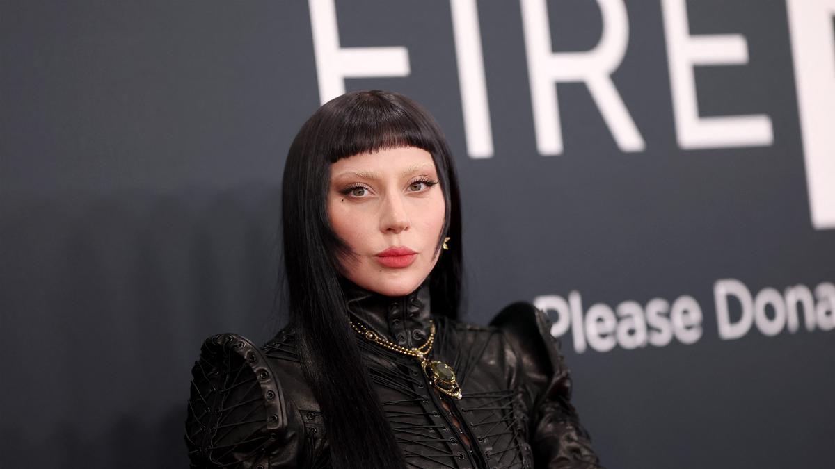 Pertunjukan Lady Gaga di Miami Terpaksa Dibatalkan Alasan Kesehatan
