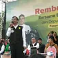 Cawapres Nomor Urut 3 Mahfud Md menghadiri kampanye akbar bertajuk Rembug Rakyat di Stadion Untung Suropati, Pasuruan, Jawa Timur, Senin (5/2/2024). (Foto: Liputan6)