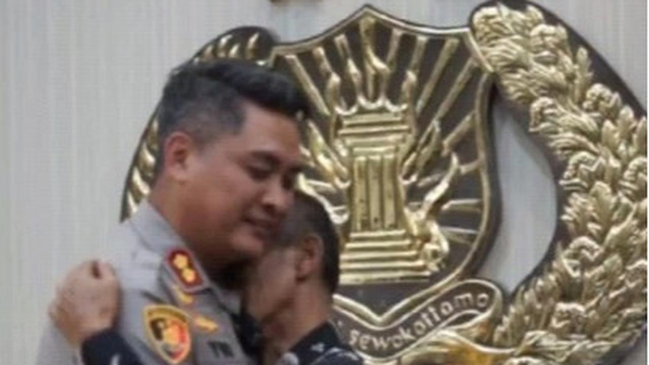 Profil AKBP Tri Suhartanto, Kapolres Cimahi yang Viral