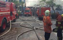 Kebakaran Dirjen Pajak, motor sekuriti gedung ikut dilalap api