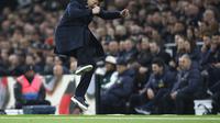 Ekspresi girang Mauricio Pochettino saat Chelsea mengalahkan Tottenham Hotspur dalam lanjutan Liga Inggris 2023/2024 di Tottenham Hotspur Stadium, Selasa (7/11/2023).&nbsp;(AP Photo/David Cliff)
