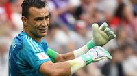 Kiper tim nasional Mesir, Essam El Hadary, merupakan pemain tertua di Piala Dunia. (AFP/Philippe Desmazes)