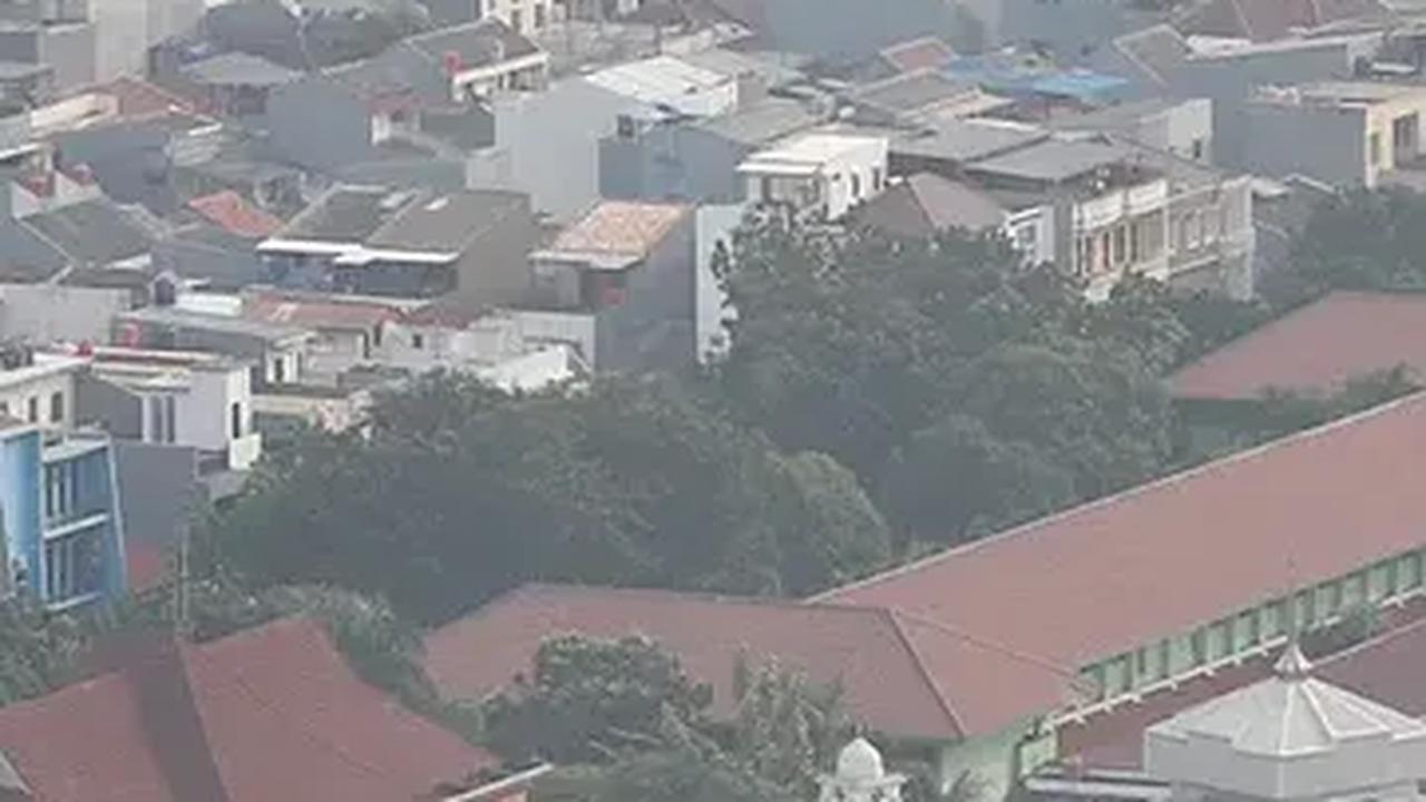 Penjelasan BMKG soal Langit Jakarta Keruh Akibat Polusi Udara Meningkat