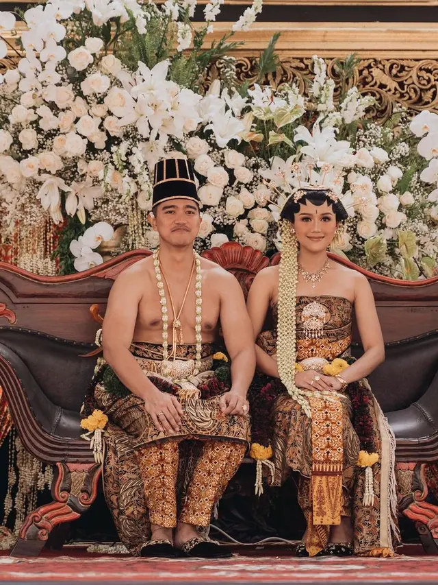 [Fimela] Ngnduh Mantu Erina Gudono dan Kaesang Pangarep