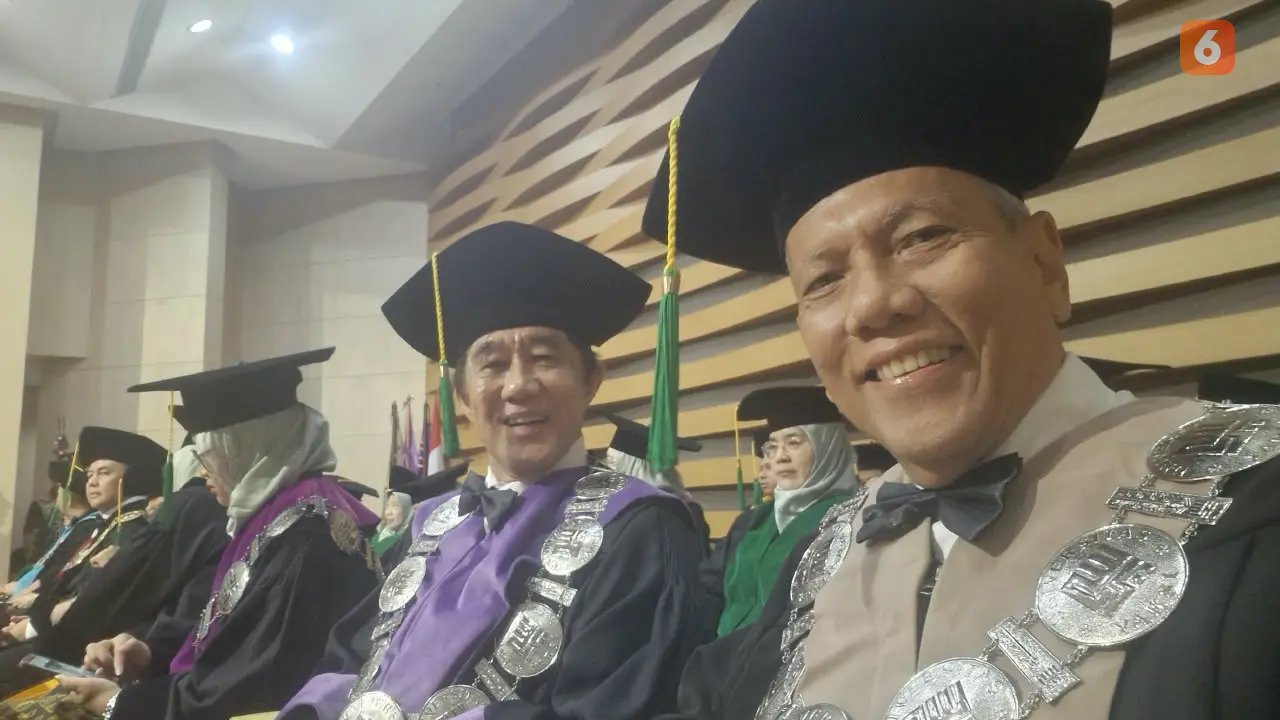 Direktur Pascasarjana Universitas YARSI, Prof. Tjandra Yoga Aditama (Foto: Pribadi)