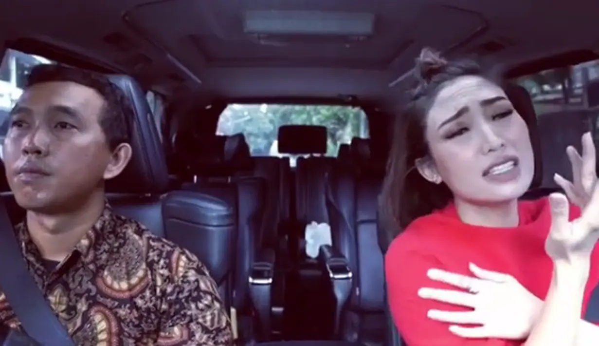 (Instagram/mrsayudewi)