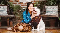 Sebelum dengan Janisa Pradja, Mike Lewis sebelumnya pernah menikah lalu bercerai dengan Tamara Blezinsky. Janisa Pradja dan Mike Lewis sudah saling mengenal selama tiga tahun. Keduanya telah berpacaran kurang lebih selama 1 tahun. (Liputan6.com/IG/janisaas)