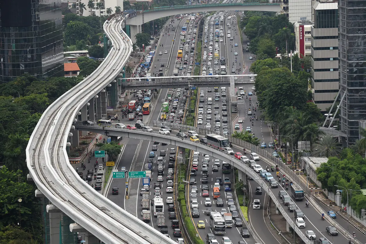 Proyek Pembangunan LRT Rampung Desember 2021