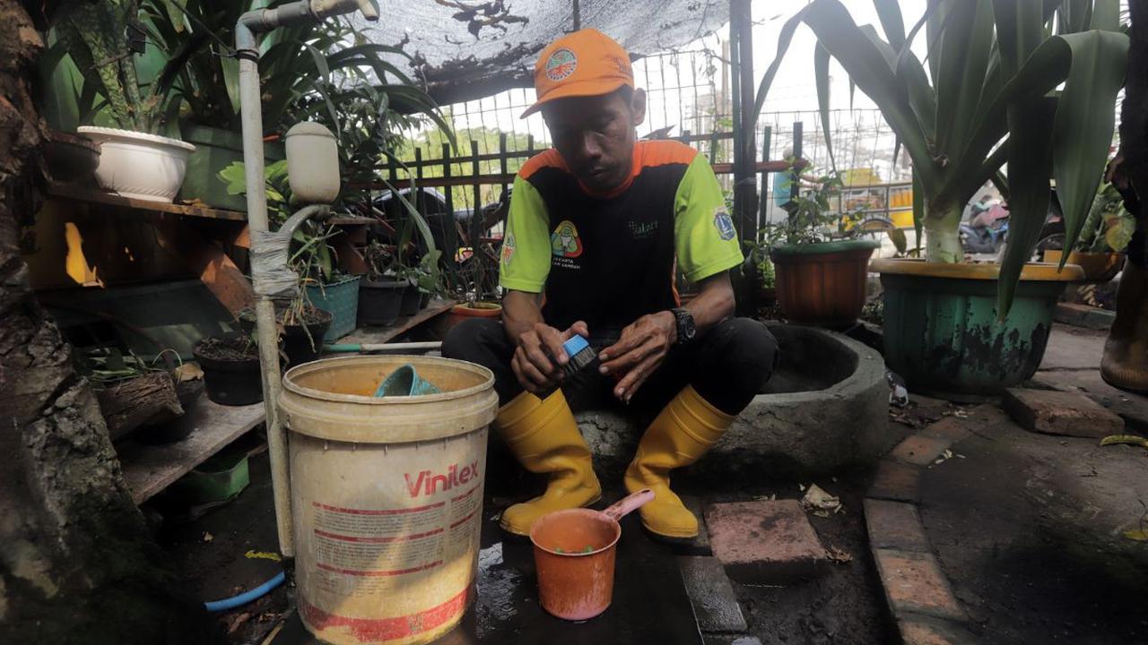 Sampah merupakan tanggung jawab bersama, akan lebih bijak dan bermanfaat jika sampah - sampah tersebut diolah dan tidak langsung dibuang.