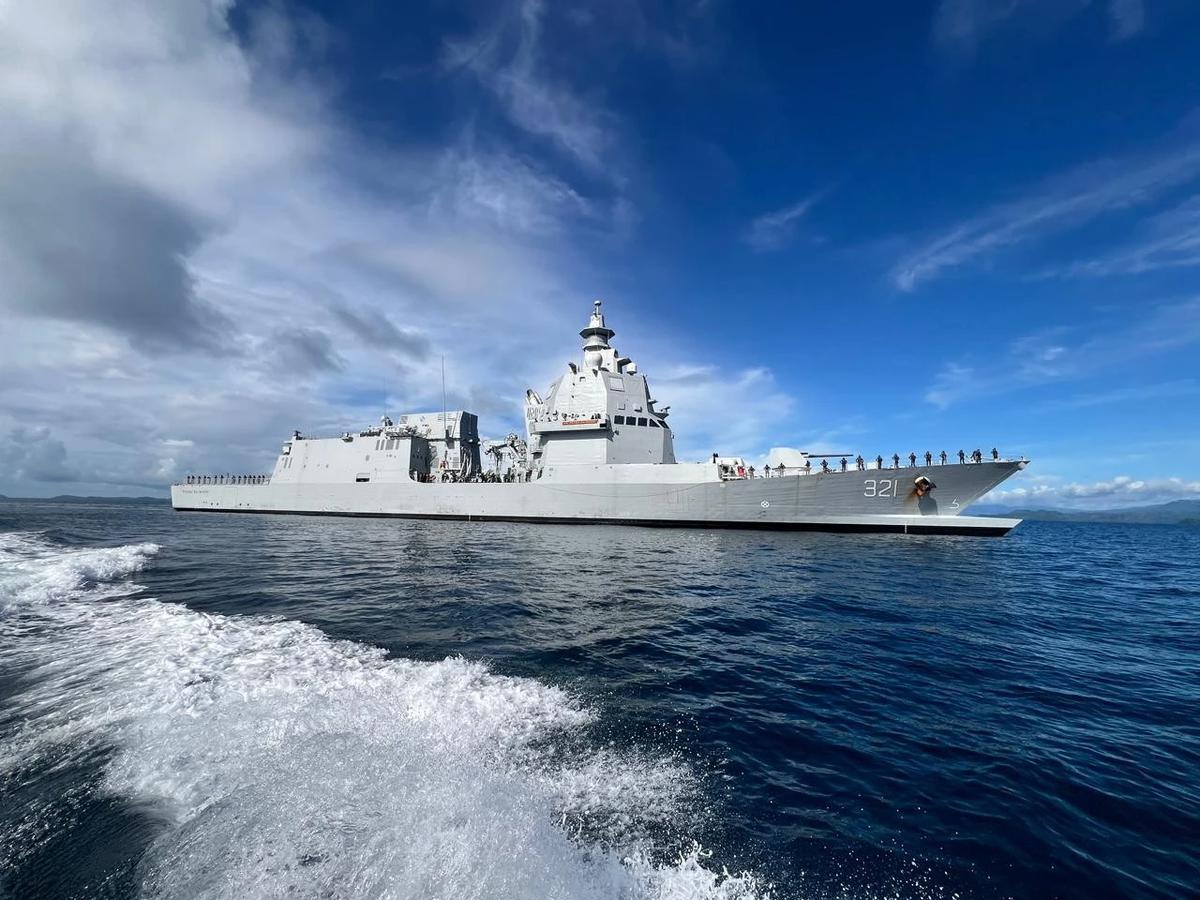 FOTO: KRI Prabu Siliwangi 321 Tiba di Tanah Air Siap Diresmikan