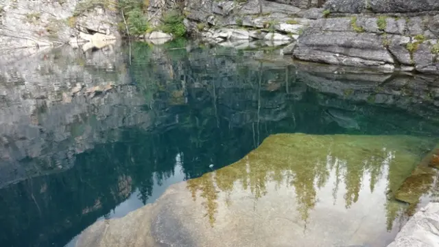 7 Danau Indah Ini Ternyata Mematikan 