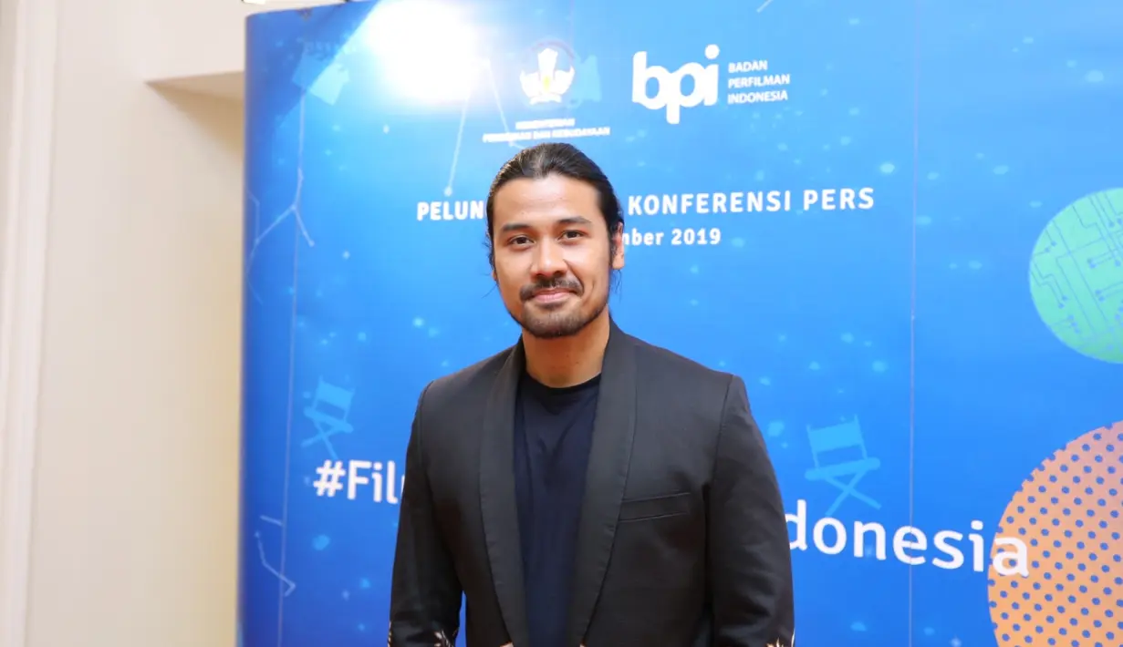 Chicco Jerikho saat dinobatkan sebagai Duta FFI di Jakarta, Senin (23/9/2019). (Daniel Kampua/Fimela.com)
