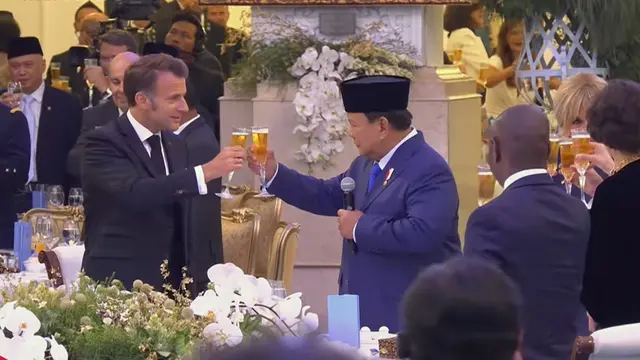 Presiden Prabowo Subianto menggelar gala dinner atau jamuan makan malam kenegaraan bersama Presiden Prancis, Emmanuel Macron dan istrinya, Brigitte Macron di Istana Negara Jakarta, Rabu (28/5/2025) (Youtube Sekretariat Presiden)